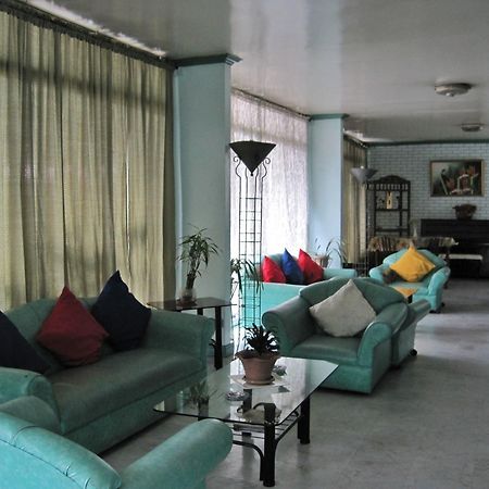 Villa Mia Hotel And Apartelle Baguio City Exterior photo